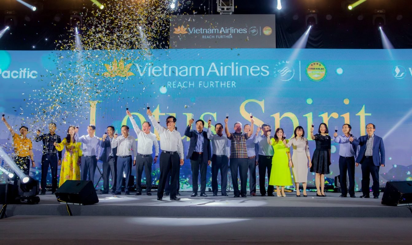 Gala Dinner Là Gì? Kinh Nghiệm Tổ Chức Chuyên Nghiệp - ATOZ TOUR