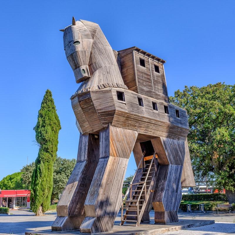 Tour Istanbul – Canakkale – Izmir – Pamukkale – Cappadocia – Istanbul - atoztour - 4