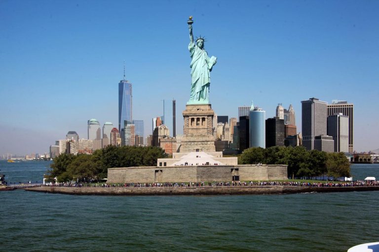 Tour New York - Philadelphia - Delaware | ATOZ TOUR