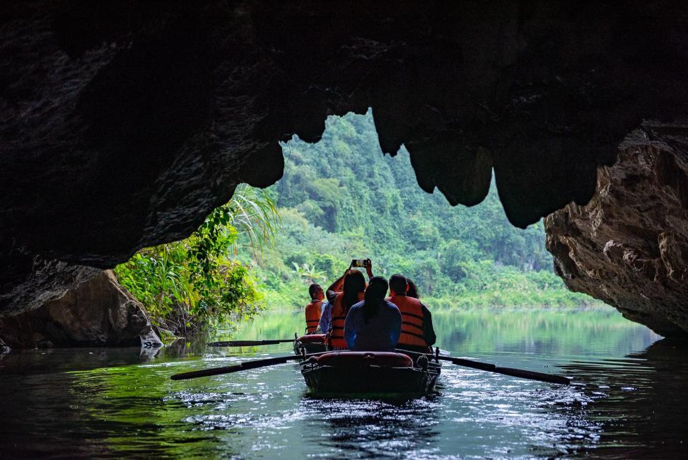 Tour Hà Nội - Bái Đính – Tràng An – Hang Múa – Hà Nội - atoztour - 5