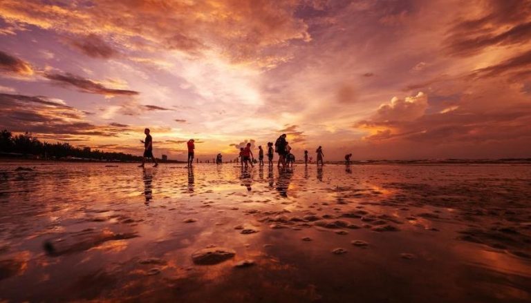 Tour Hà Nội - Móng Cái - Đông Hưng Biển Vạn Vĩ - Trúc Sơn Cổ Trấn - Trượt Thác Kim Sa Thủy - atoztour - 3