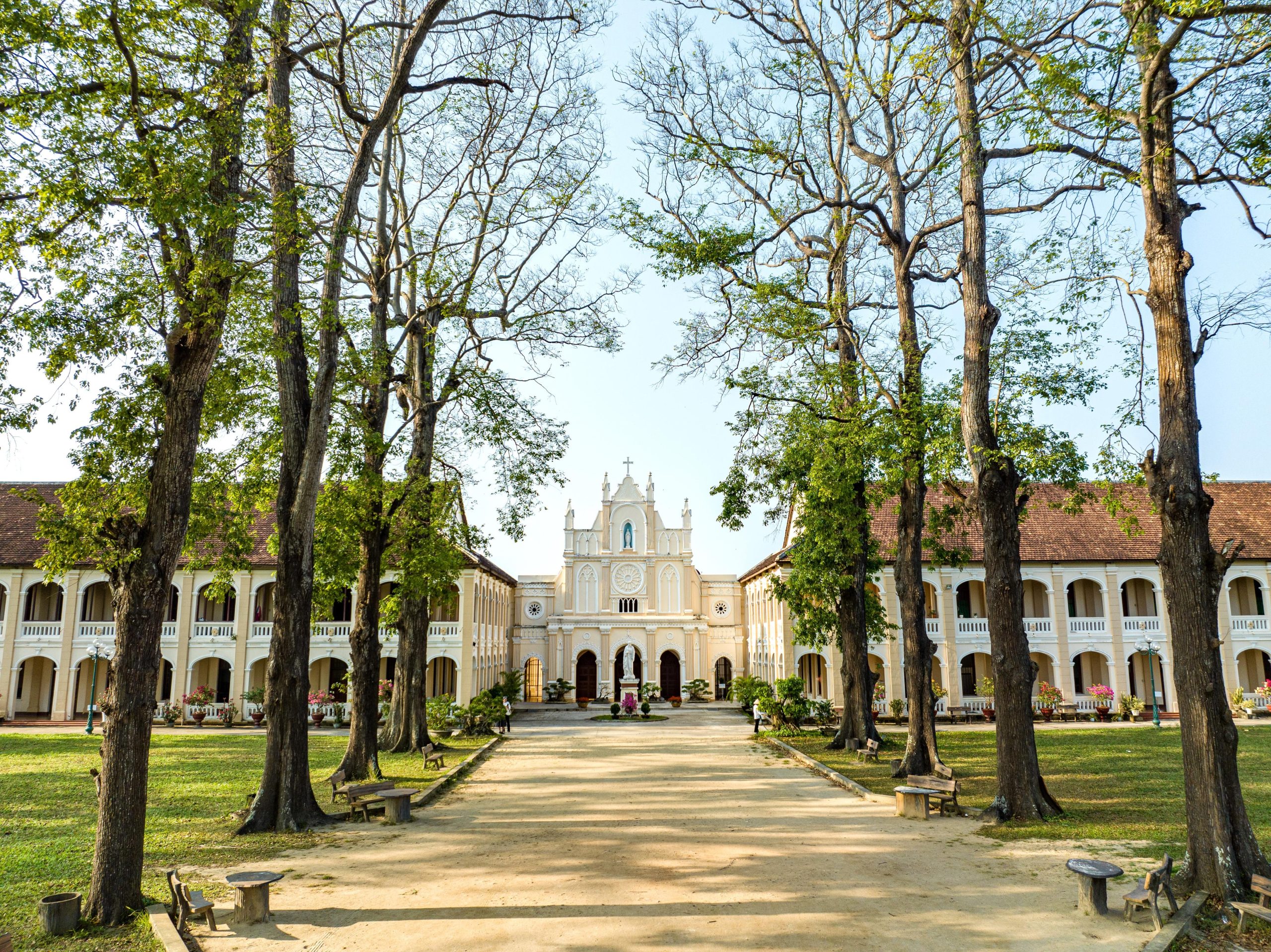 Tour Hà Nội – Quy Nhơn – Tuy Hòa – Quy Nhơn – Hà Nội - atoztour - 1