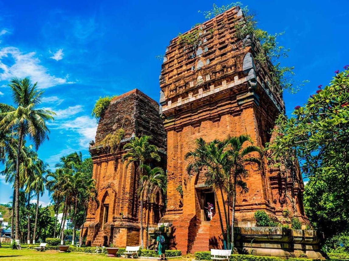 Tour Hà Nội – Quy Nhơn – Tuy Hòa – Quy Nhơn – Hà Nội - atoztour - 2